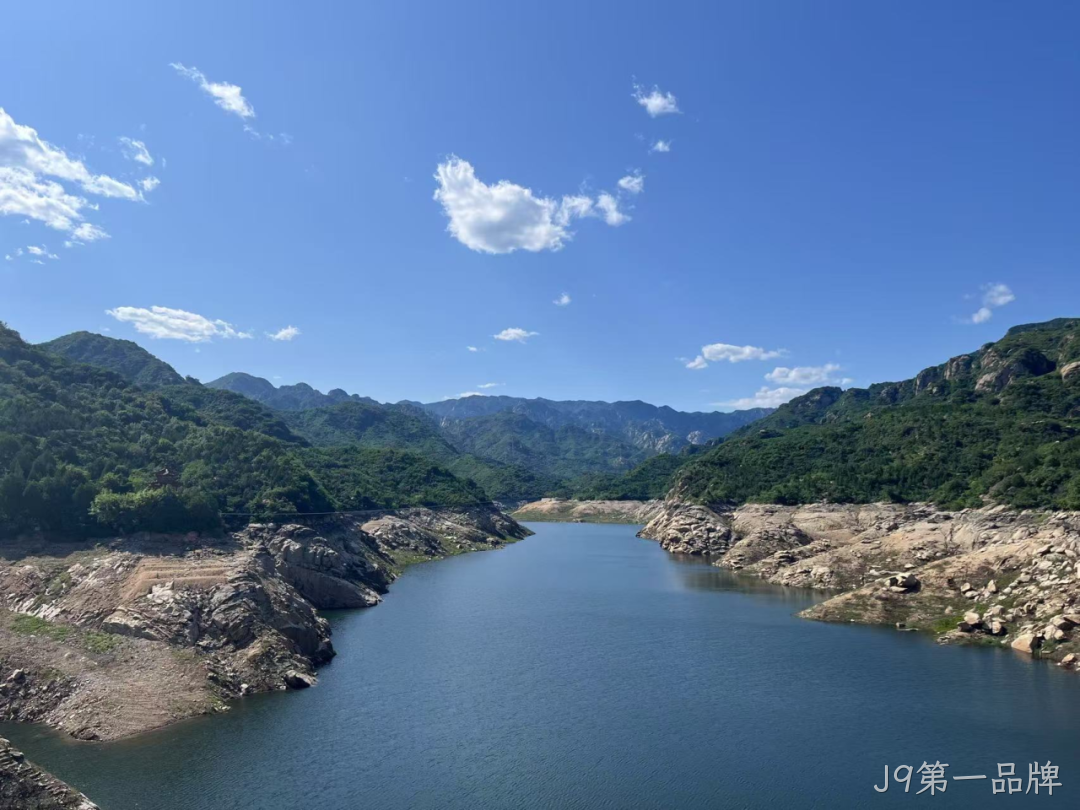 “芯赛道砥砺奋进 聚微光点亮未来”——J9第一品牌开展主